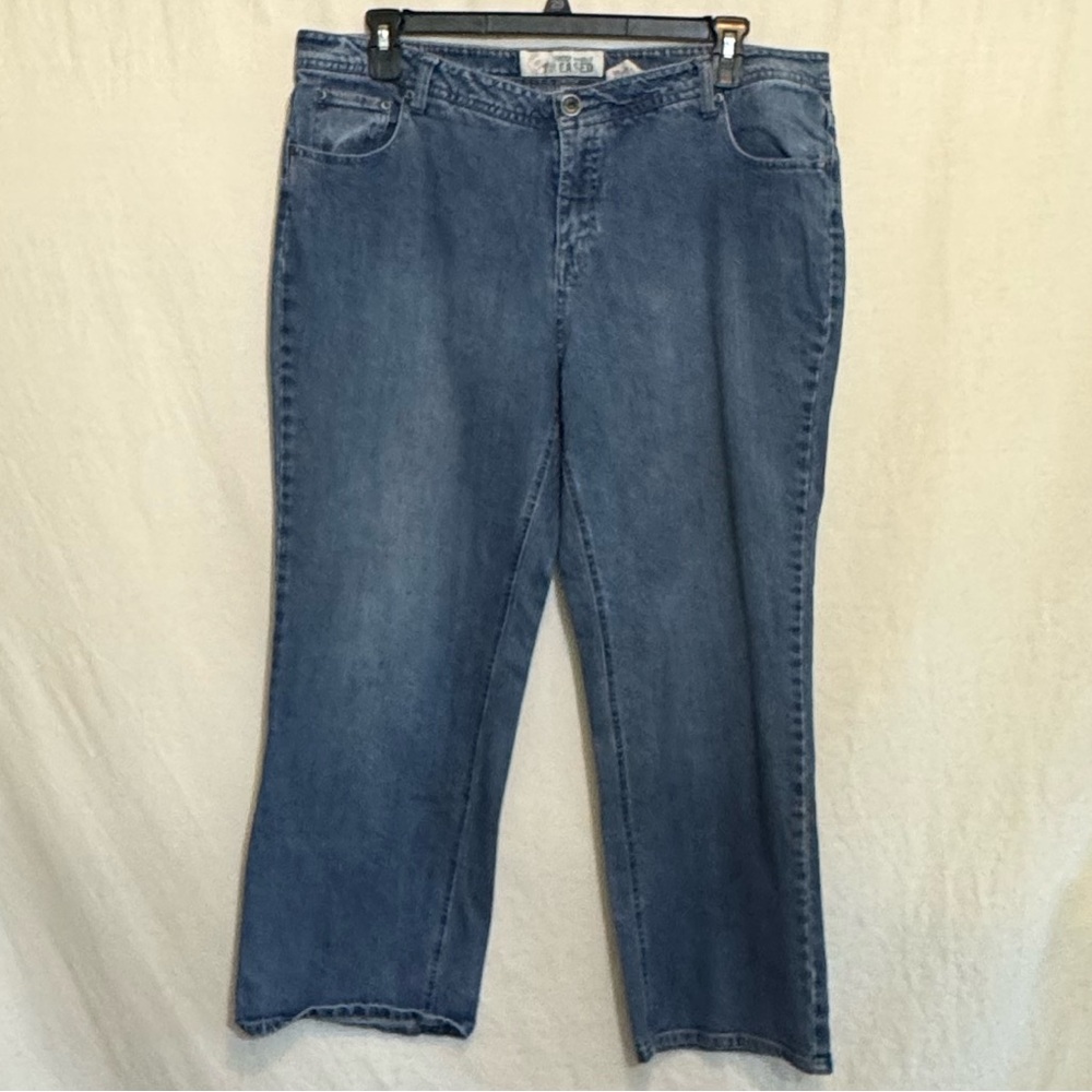 B-138 Faded Glory Stretch Boot cut Denim Blue Jeans Size 18P